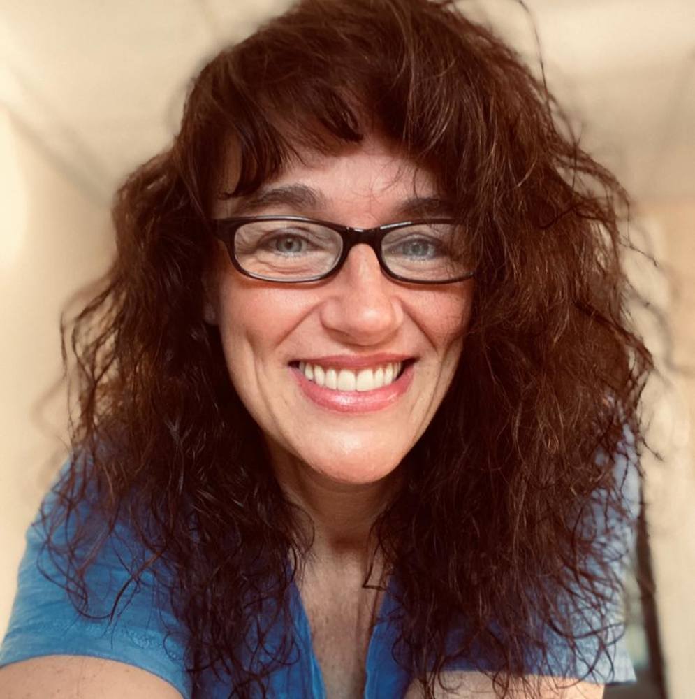 Meet your Posher, Lisa